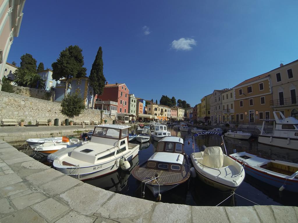 Bed&Breakfast Saturn Veli Lošinj Extérieur photo