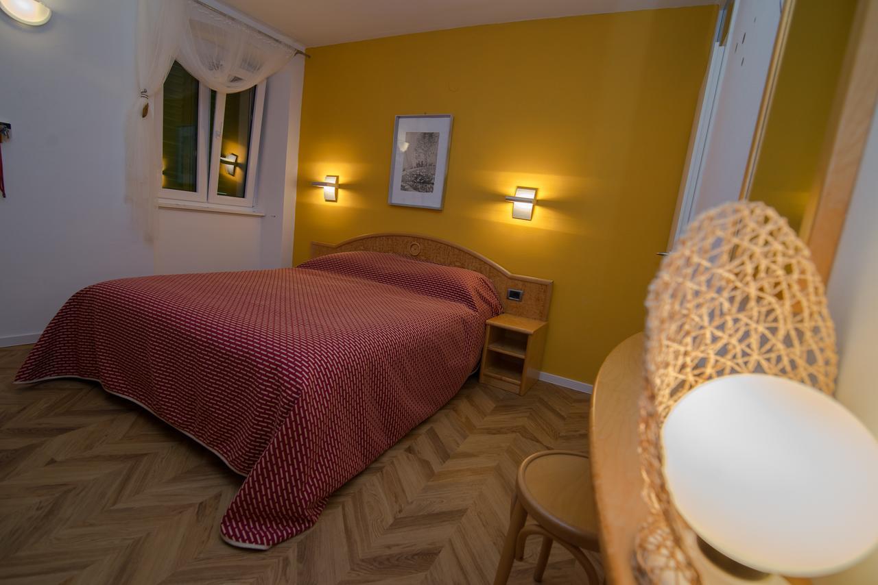 Bed&Breakfast Saturn Veli Lošinj Extérieur photo